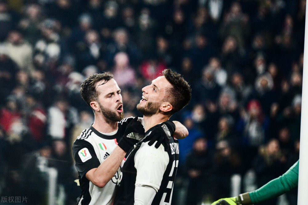 充满激情的 充满激情的