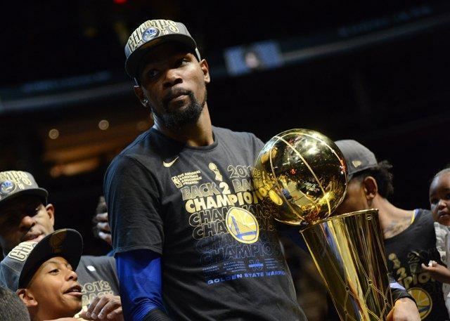 AI密度与 AI密度与