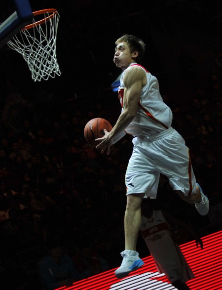 密集赛程稀 密集赛程稀